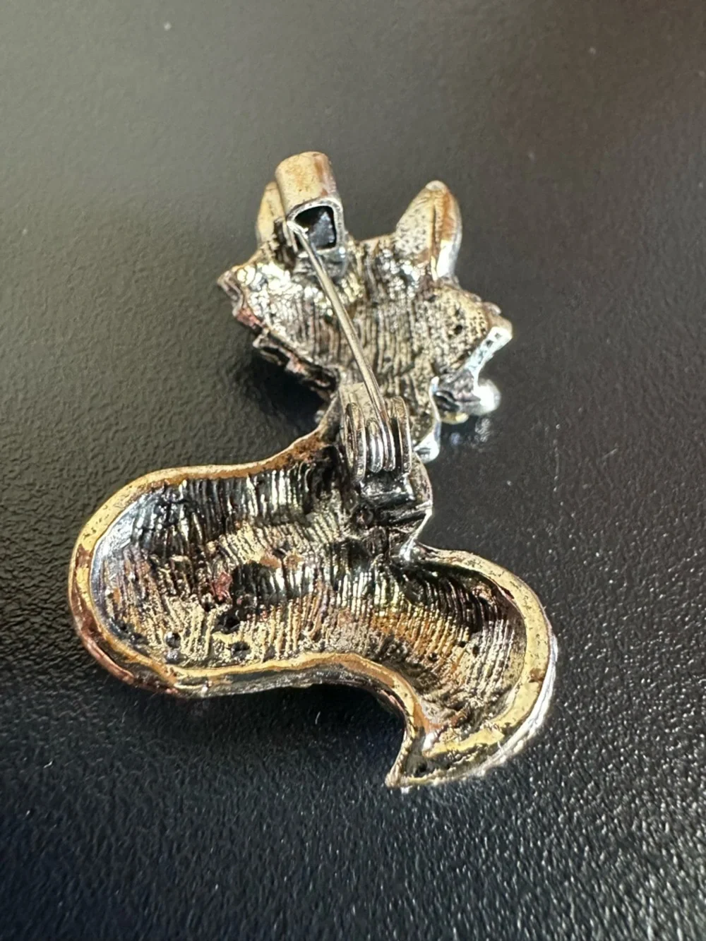 Multicolor Rhinestones Fox Brooch - Picture 5 of 6